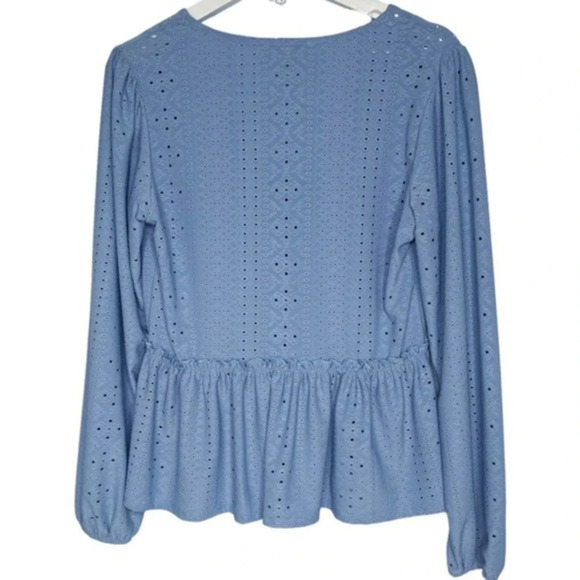 Altar'd State Blue Eyelet Blouse Ruffle‎ Detail Size Small lc112 - Picture 2 of 5